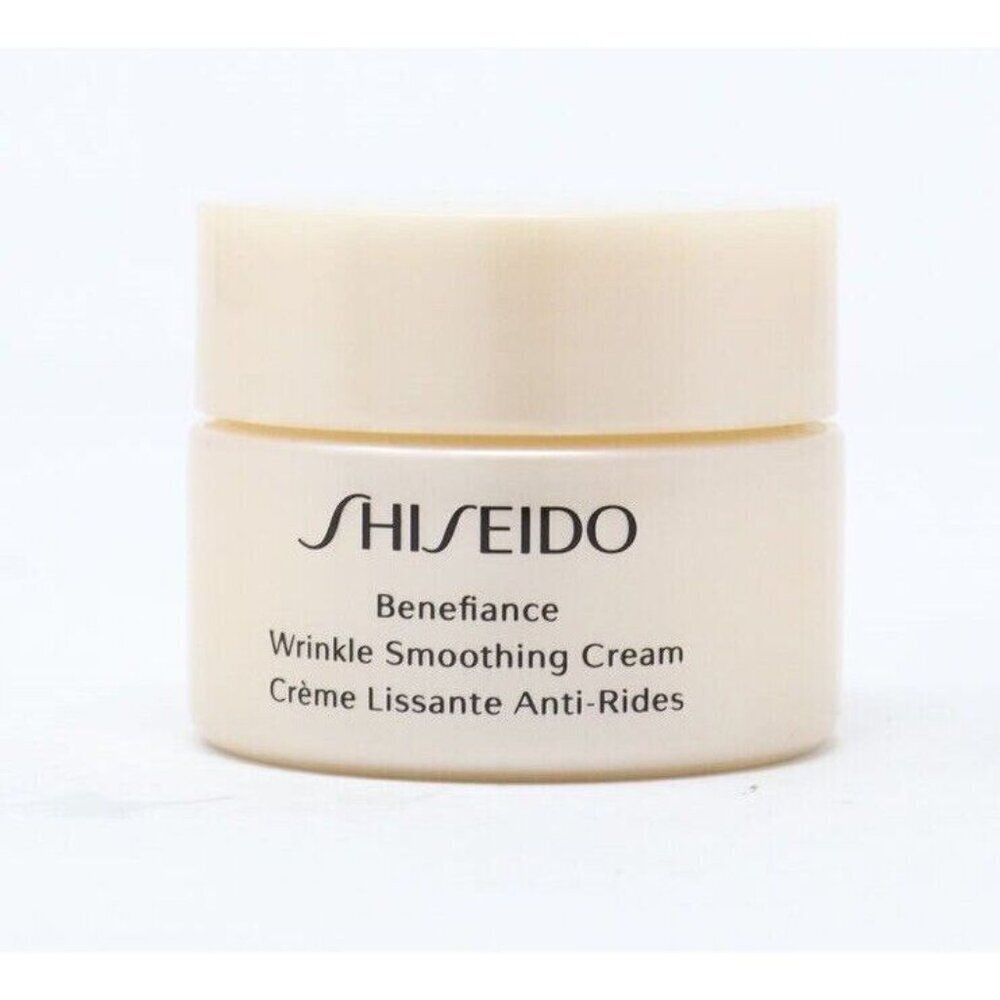 Shiseido Benefiance Wrinkle Smoothing Cream 30ml/1.0oz., travel size. - Picture 1 of 5